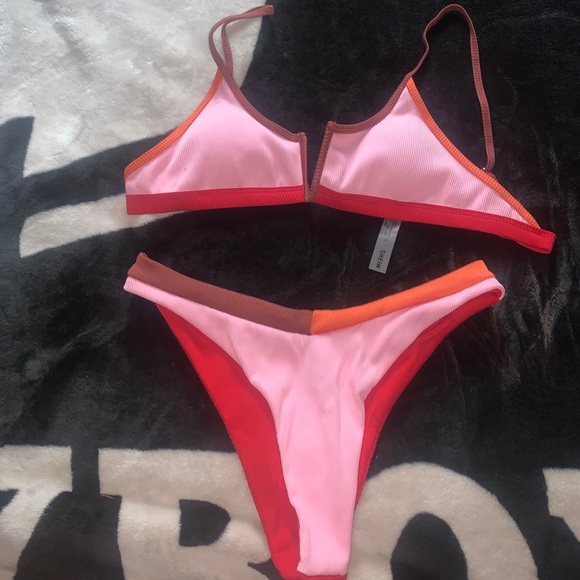 Rib contrast bikini - Picture 4 of 4